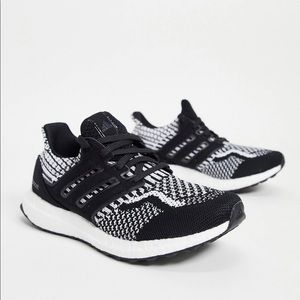 New Women’s Adidas Ultraboost DNA 5.0 Black/White